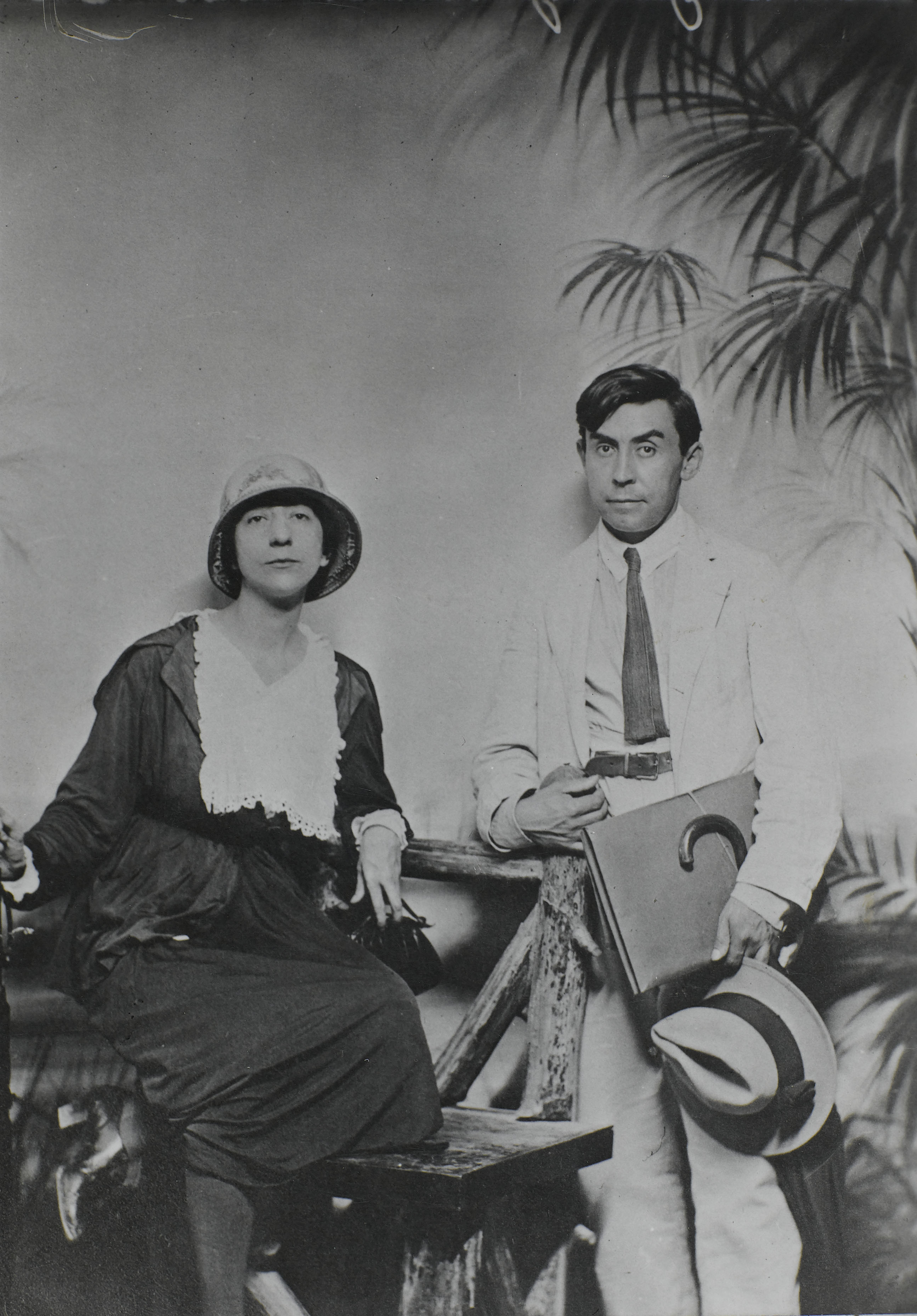 <em>Albert Gleizes et Juliette Roche</em>, New York, 1915<br />
Paris, Centre Pompidou, musée national d'art moderne/cci, bibliothèque Kandinsky (fonds Gleizes)